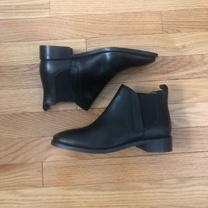 Topshop Chelsea boots